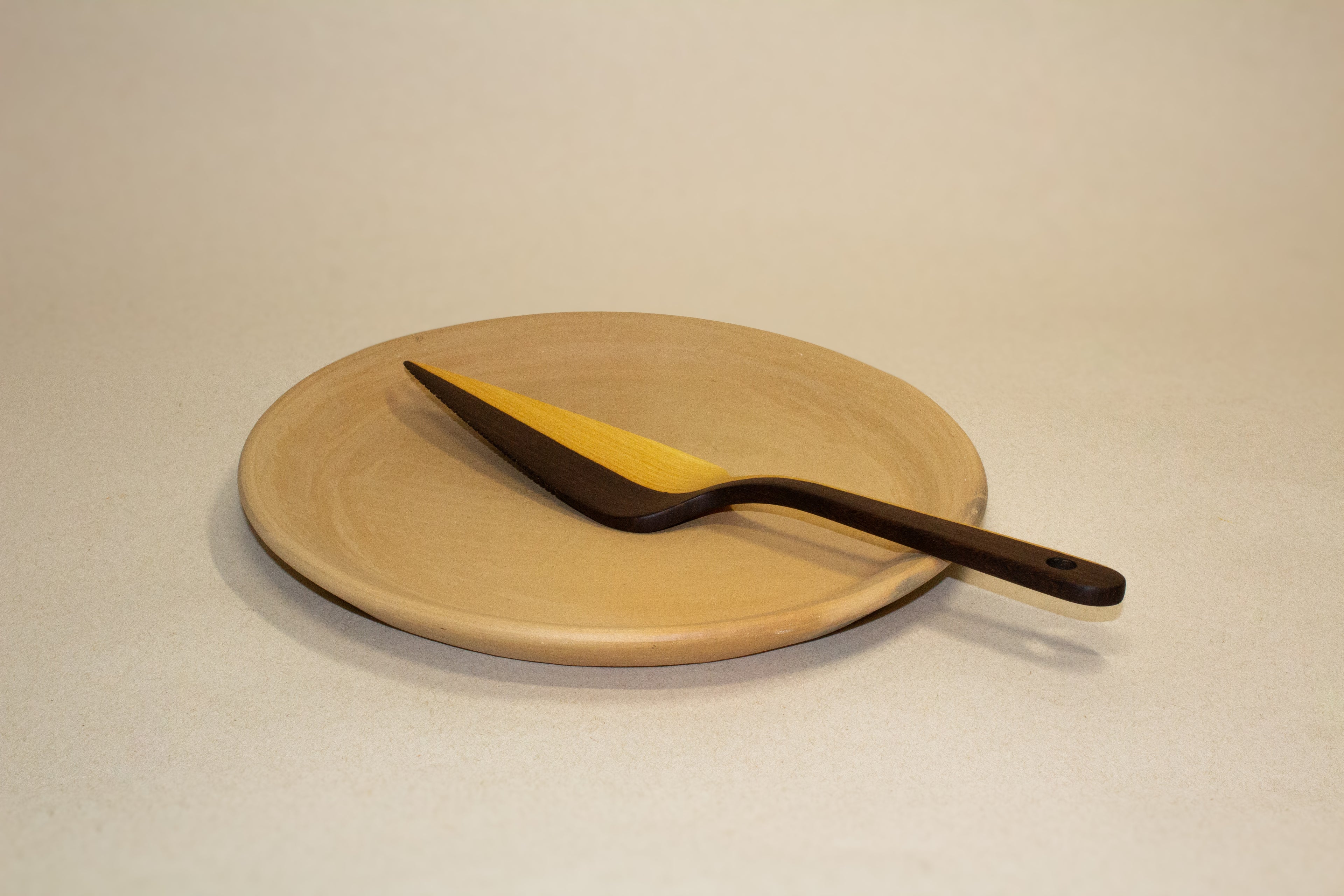 Espatula para pastel de madera tropical
