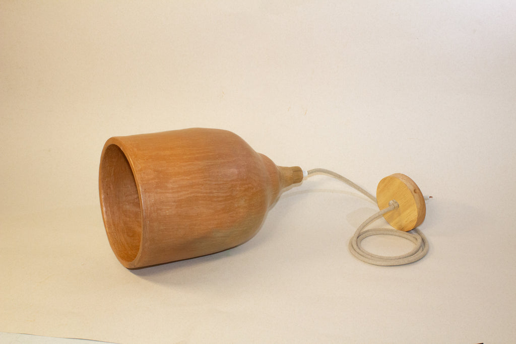 Lámpara colgante alta de barro mixe