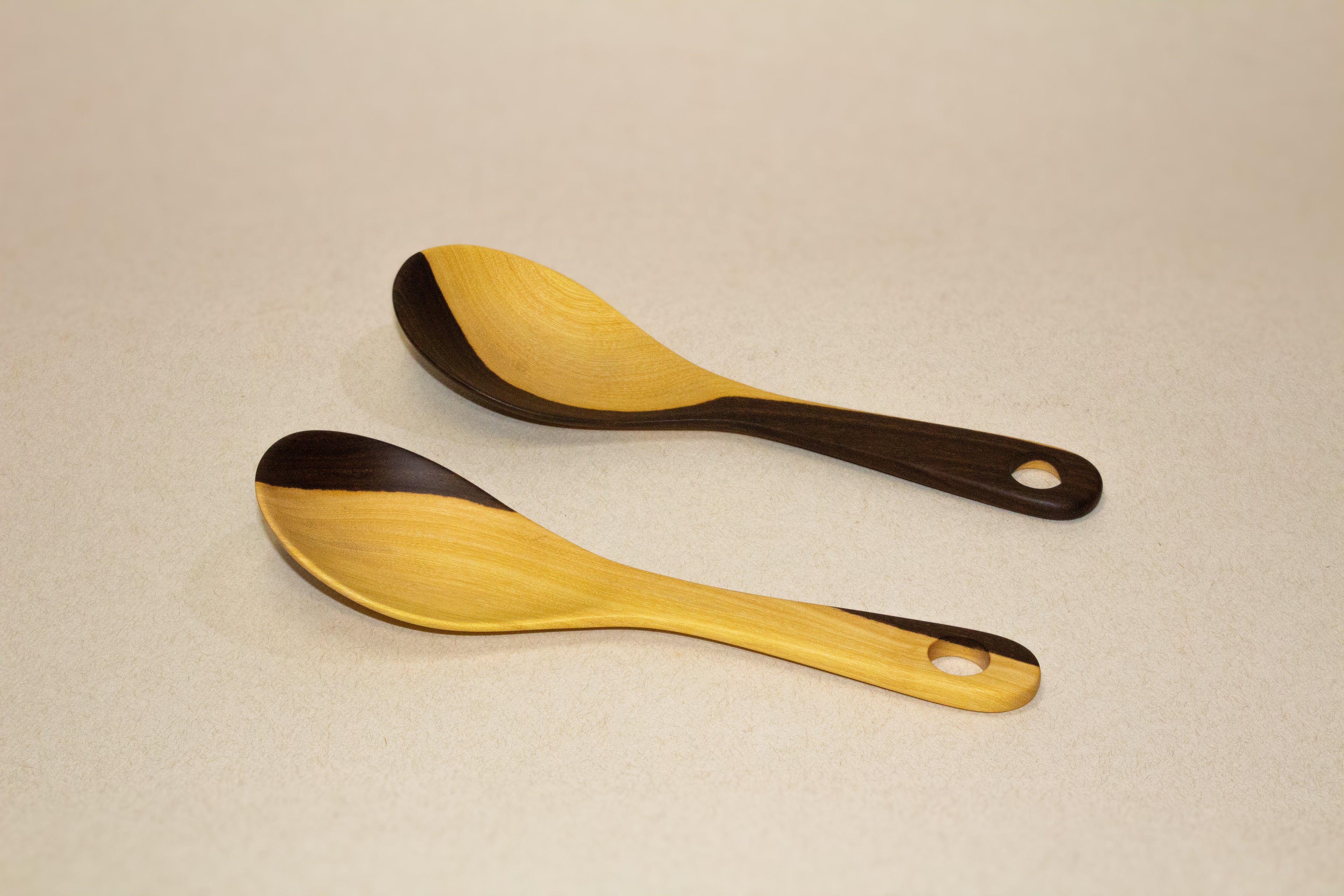 Juego de cucharas para servir de madera tropical