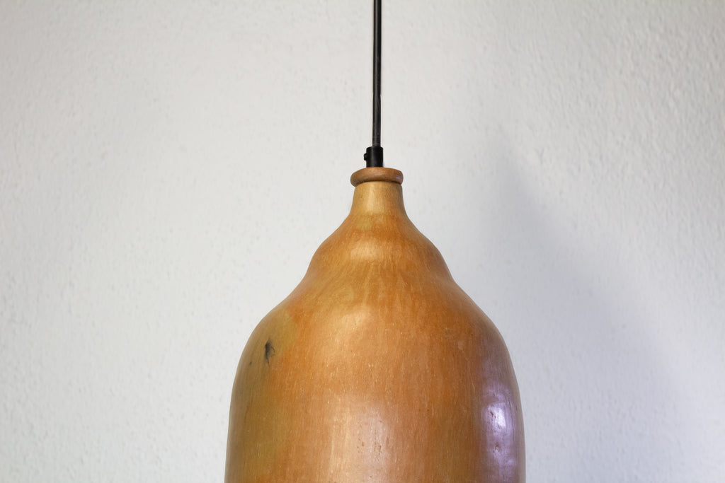 Lámpara colgante alta de barro mixe