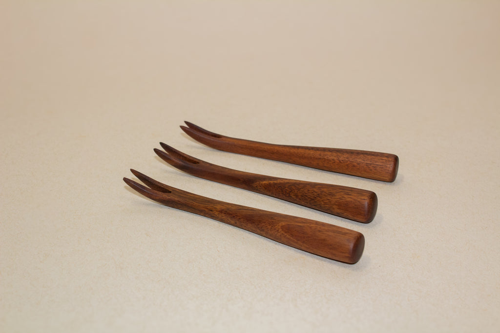 Juego de tenedores botaneros de madera tropical