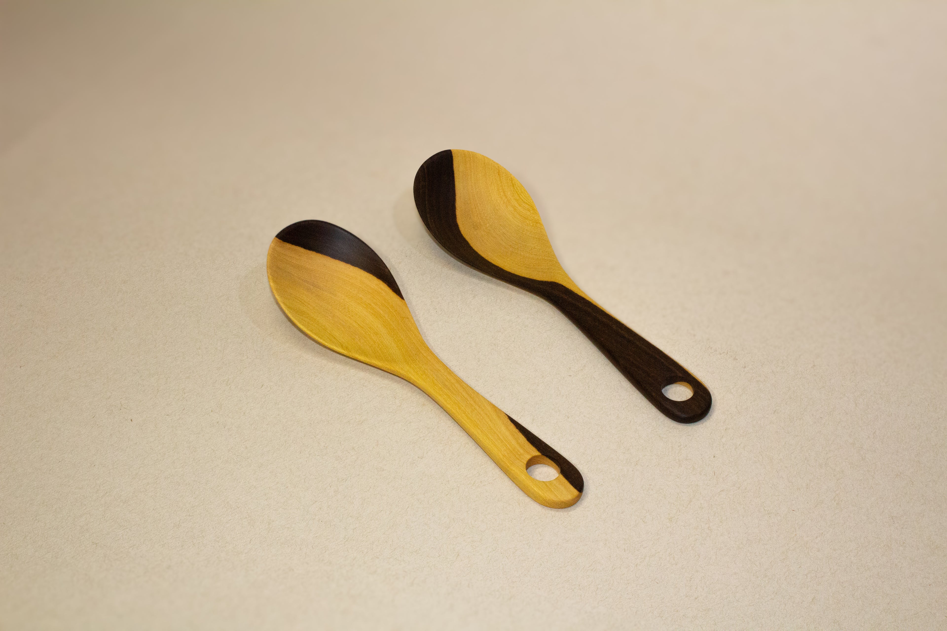 Juego de cucharas para servir de madera tropical