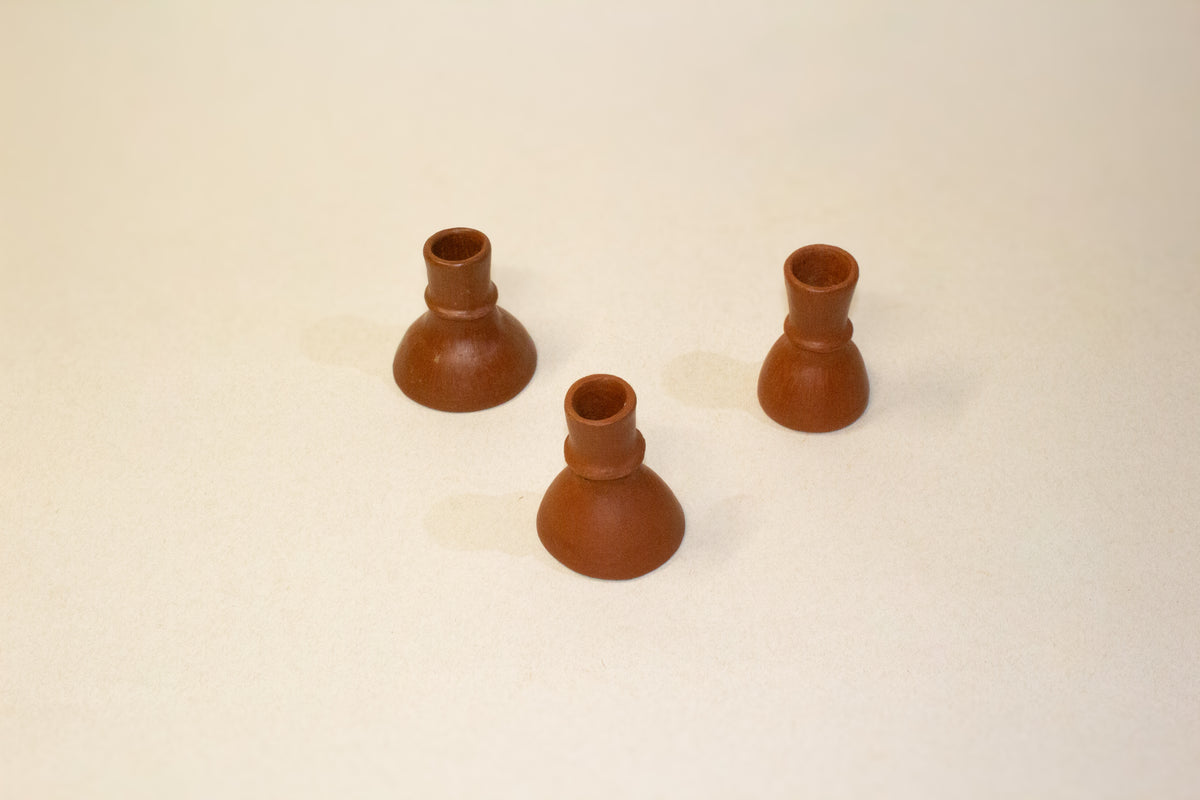 Portavelas chico de barro rojo