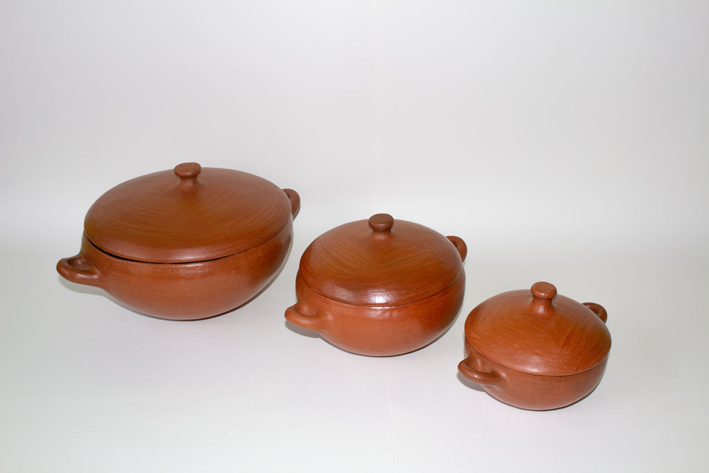 Juego de cazuelas de barro rojo