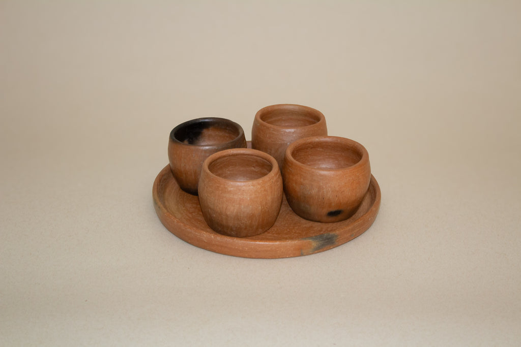 Juego de mezcaleros de barro mixe