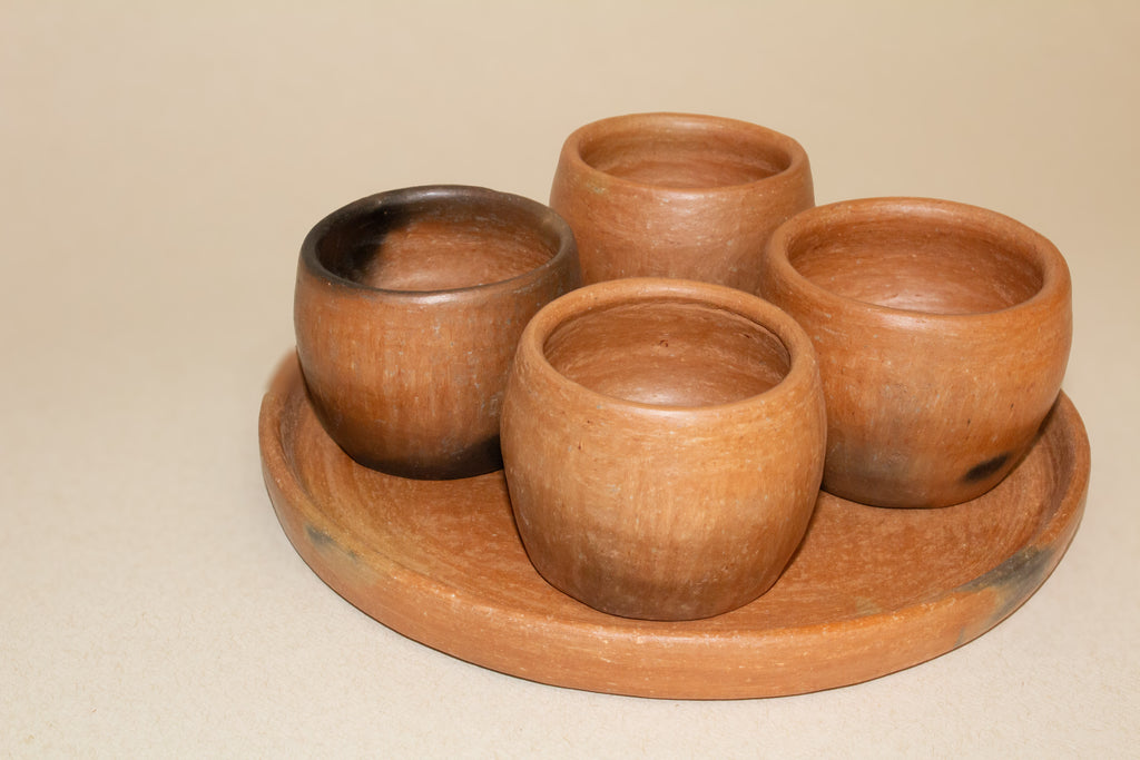 Juego de mezcaleros de barro mixe